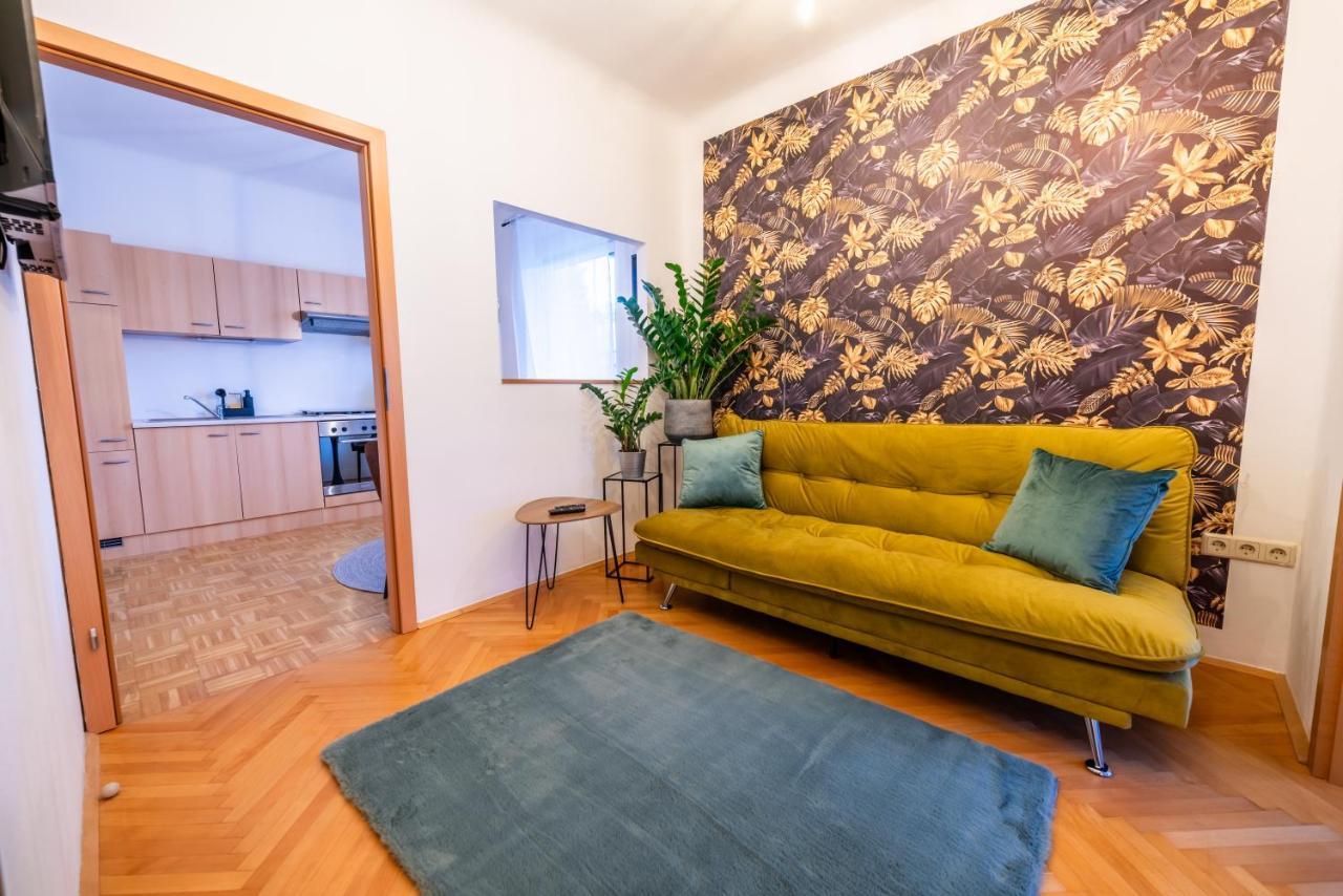 Modernes Appartement Graz Exteriör bild